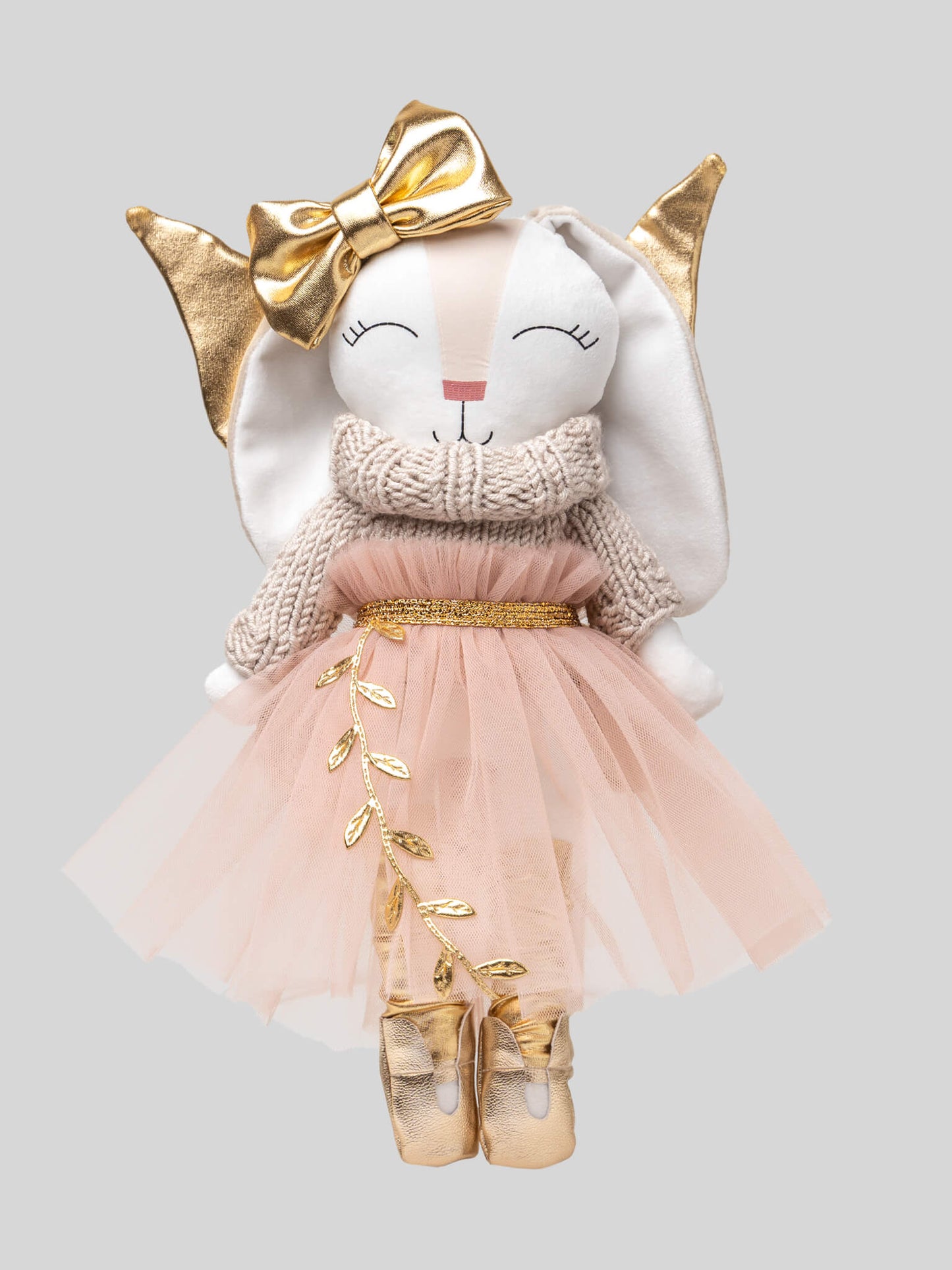 Hada Minono Beige con Suéter Tejido – 30 cm