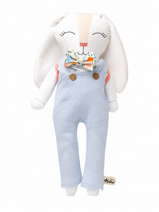 Minono conejito con Overol, Camisa y Mochilita Zanahoria – 30 cm