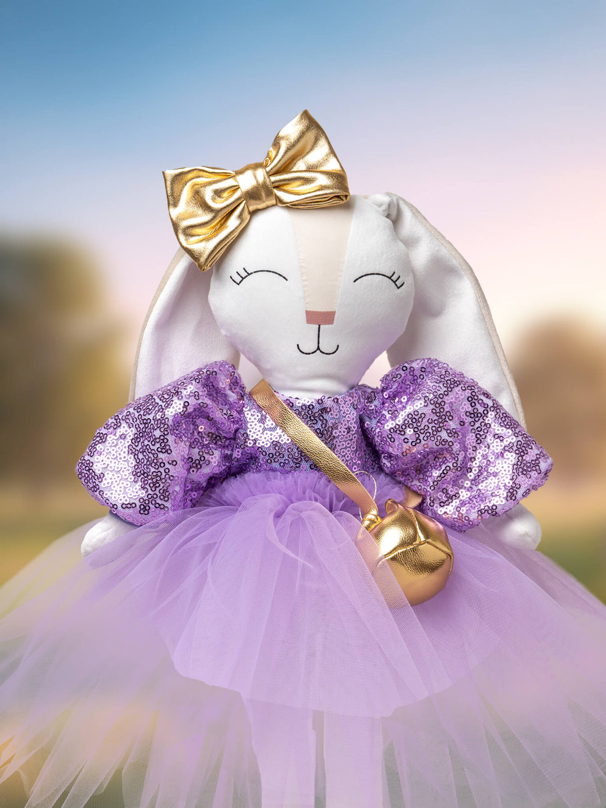 Princesa Conejito Minono con Vestido Encantador morado– 41 cm